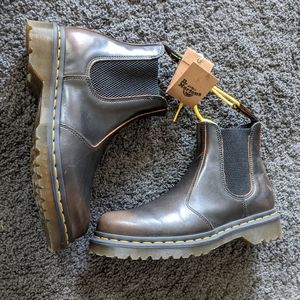 Dr Martens 2976 Crazy horse Chelsea boots